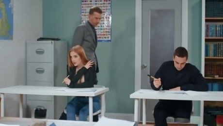 Redhead takes proper inches up the cunt in loud hardcore office experience