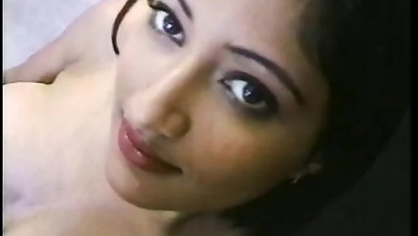 Hot Indian whore loves to get pussy eating on the chair
