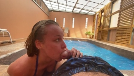 HOLIDAY CREAMPIE- I'm excited to get cought fucking around the hotel pool
