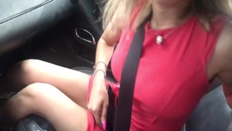 Uber  driver meet diosaera and fingering her tight pussy